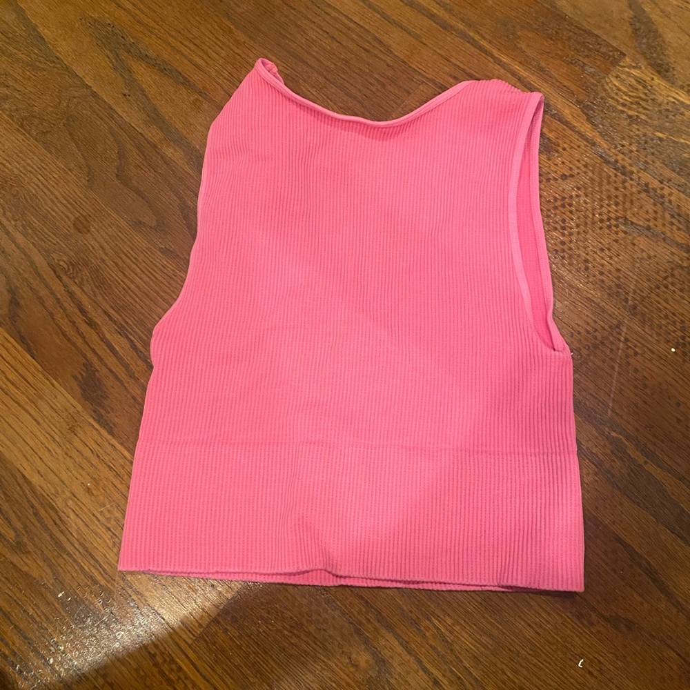 Pink top - Picture 2 of 2